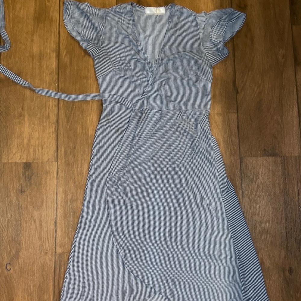 Blue & White Checkerboard Wrap Dress 👗